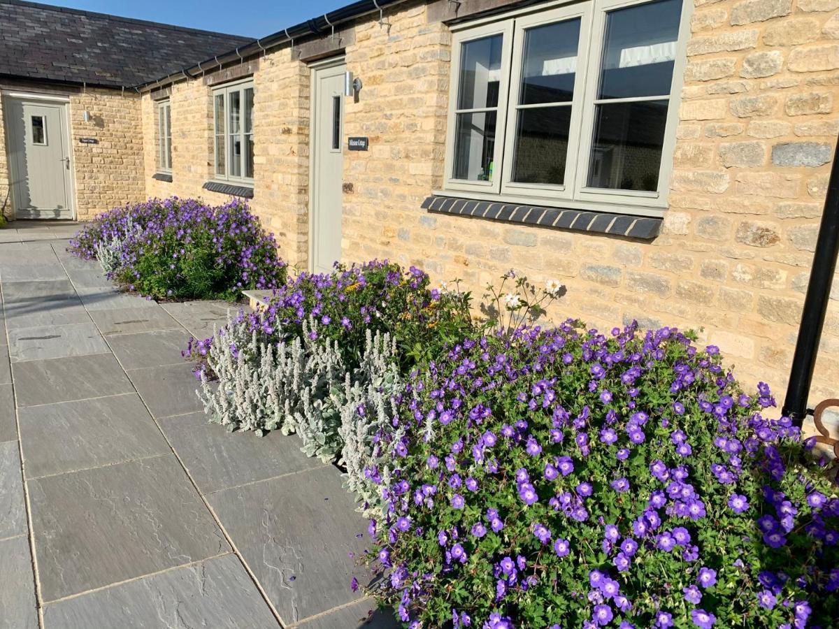 Briary Cottages At Iletts Farm Brackley  Exterior photo