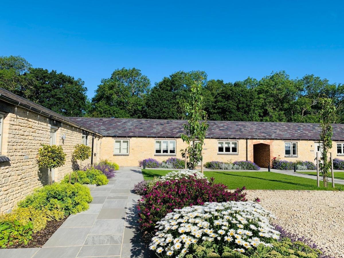 Briary Cottages At Iletts Farm Brackley  Exterior photo